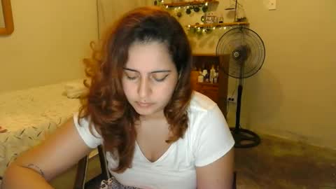 Snapshot of athenasbae chatting on February 23, 3:02 am Steph online show from February 23, 3:02 am
