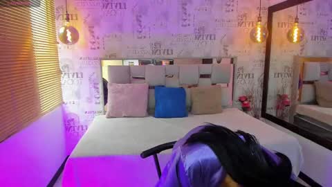 Snapshot of athenasexxxy chatting on March 7, 4:44 pm athenasexxxy online show from March 7, 4:44 pm