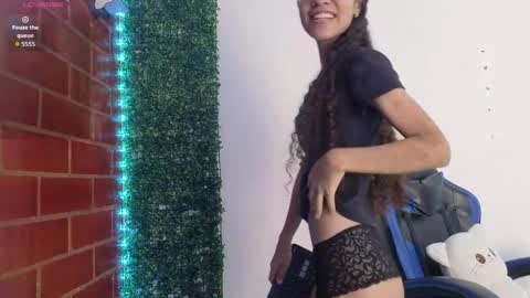 Snapshot of athenea_03 chatting on March 26, 10:26 pm Athenea online show from March 26, 10:26 pm