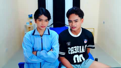 Snapshot of athisamoore chatting on October 3, 4:31 am athisamoore online show from October 3, 4:31 am