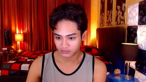 athisamoore online show from November 6, 6:31 pm