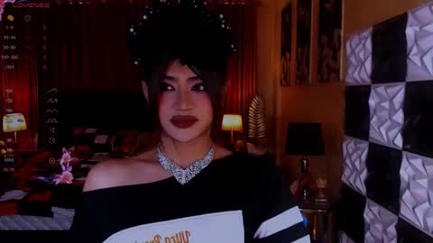 athisamoore online show from January 19, 1:20 am