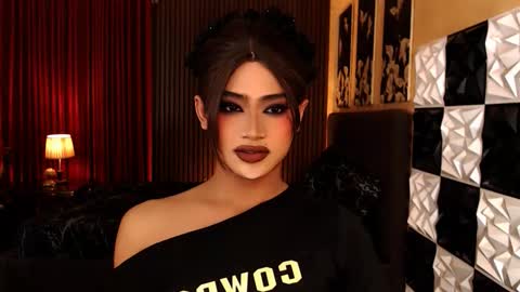 Snapshot of athisamoore chatting on March 5, 10:39 pm athisamoore online show from March 5, 10:39 pm