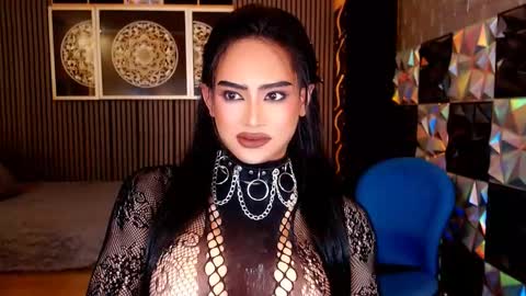 Snapshot of athisamoore chatting on March 9, 1:15 pm athisamoore online show from March 9, 1:15 pm