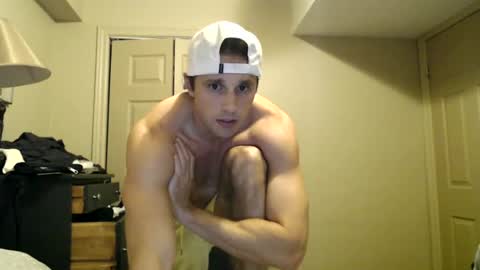 tommycb55555 online show from December 31, 4:16 am