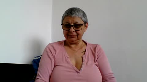 atikaarea online show from May 9, 11:26 am
