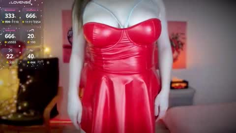 Snapshot of atlantisdreams chatting on April 3, 7:23 pm Coral online show from April 3, 7:23 pm