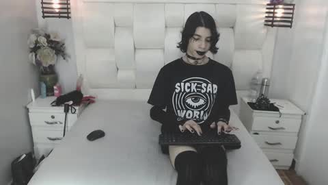 Snapshot of atley_dolly_ chatting on September 18, 10:45 pm ATLEY online show from September 18, 10:45 pm