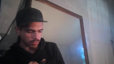Snapshot of atmorin01 chatting on February 22, 12:05 am Atmarin199 aka Dre online show from February 22, 12:05 am