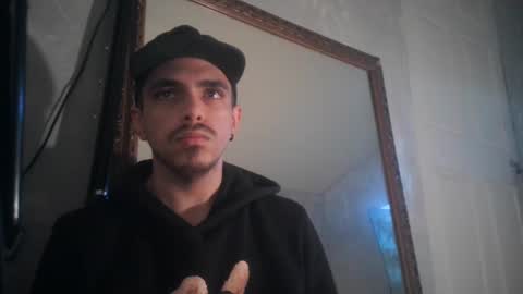 Snapshot of atmorin01 chatting on February 24, 2:48 pm Atmarin199 aka Dre online show from February 24, 2:48 pm