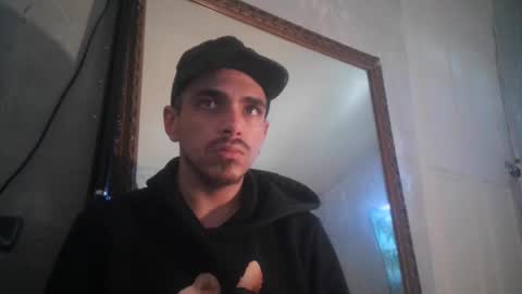 Snapshot of atmorin01 chatting on February 24, 6:04 pm Atmarin199 aka Dre online show from February 24, 6:04 pm