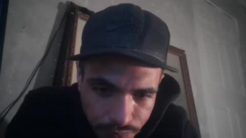 Snapshot of atmorin01 chatting on February 25, 8:14 am Atmarin199 aka Dre online show from February 25, 8:14 am