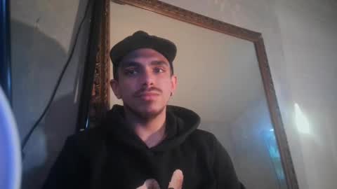 Snapshot of atmorin01 chatting on February 26, 12:49 am Atmarin199 aka Dre online show from February 26, 12:49 am