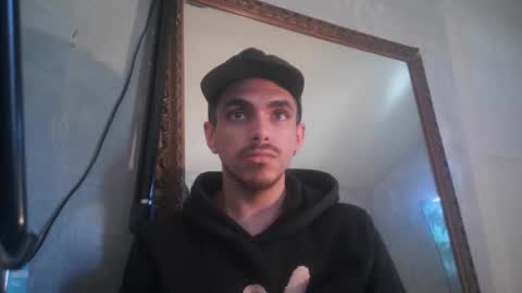 Snapshot of atmorin01 chatting on February 26, 6:11 pm Atmarin199 aka Dre online show from February 26, 6:11 pm