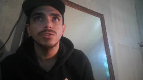 Snapshot of atmorin01 chatting on February 28, 7:03 pm Atmarin199 aka Dre online show from February 28, 7:03 pm