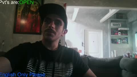 Snapshot of atmorin01 chatting on April 5, 5:43 pm Atmarin199 aka Dre online show from April 5, 5:43 pm