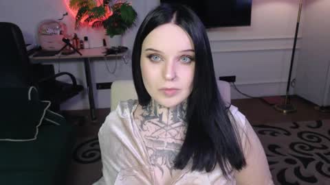 online every day between 10am-23pm online show from May 17, 7:39 am