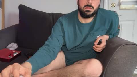 Snapshot of aty0urservic3 chatting on March 26, 8:14 pm Alejandro online show from March 26, 8:14 pm