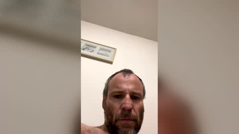 Snapshot of aubi1979 chatting on April 3, 6:50 pm aubi1979 online show from April 3, 6:50 pm