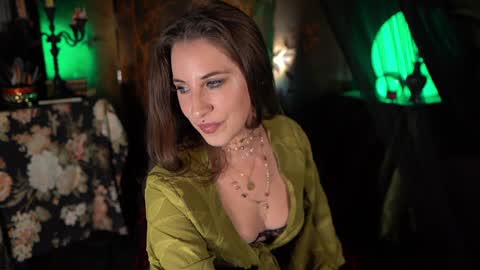 Audrey online show from November 4, 6:12 am