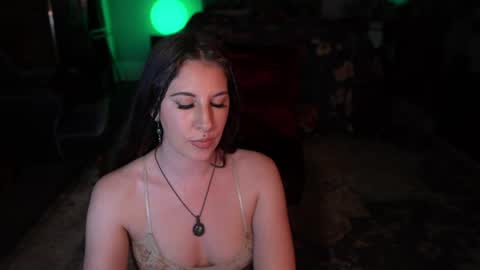 Audrey online show from March 24, 3:33 am