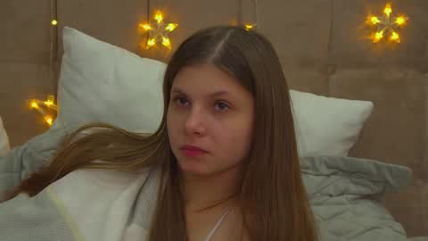 Audrey online show from December 6, 9:32 am
