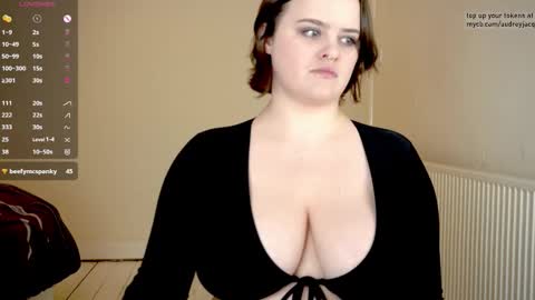 Snapshot of audreyjacq chatting on February 14, 5:21 pm Audrey Jacq online show from February 14, 5:21 pm