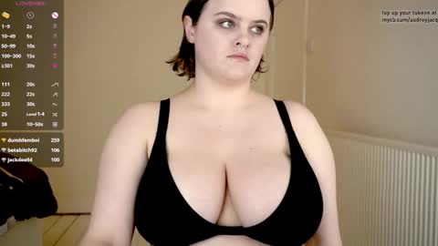 Snapshot of audreyjacq chatting on February 28, 5:58 pm Audrey Jacq online show from February 28, 5:58 pm