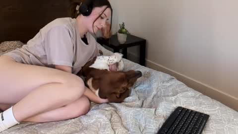Snapshot of audreyjones03 chatting on February 9, 8:45 pm Miss Audrey online show from February 9, 8:45 pm