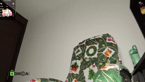 Snapshot of audreyp chatting on November 11, 11:05 pm Audrey Parker online show from November 11, 11:05 pm