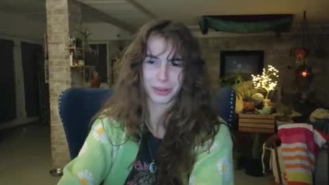 Snapshot of audyaphrodite chatting on January 11, 4:39 am audyaphrodite online show from January 11, 4:39 am