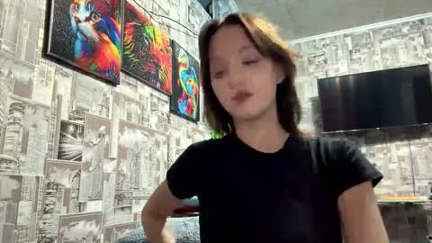 Snapshot of augustinaiyengar chatting on March 18, 11:02 am Naomi online show from March 18, 11:02 am