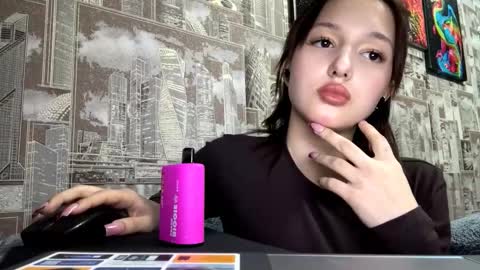 Snapshot of augustinaiyengar chatting on March 19, 11:14 am Naomi online show from March 19, 11:14 am