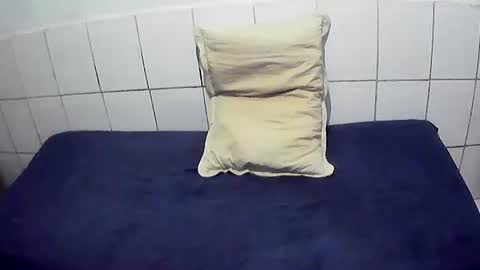 Snapshot of augustopierdona26 chatting on April 11, 10:36 pm cesar augusto online show from April 11, 10:36 pm