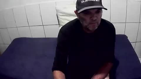 Snapshot of augustopierdona26 chatting on April 16, 7:14 pm cesar augusto online show from April 16, 7:14 pm