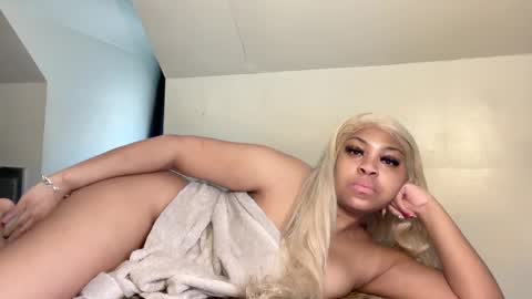 aunyxxx online show from February 20, 6:57 pm