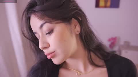Snapshot of aura_sensual chatting on September 26, 10:47 pm . online show from September 26, 10:47 pm