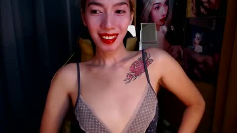 Miss awra online show from February 12, 3:40 am