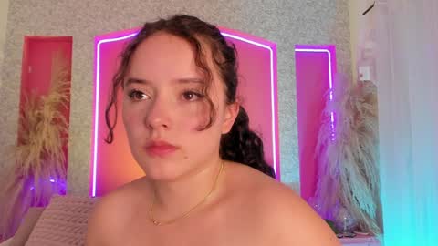 Snapshot of aurora_aaa chatting on January 14, 7:32 pm Aurora online show from January 14, 7:32 pm