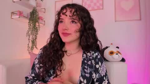 Snapshot of aurora_aaa chatting on February 13, 9:27 pm Aurora online show from February 13, 9:27 pm