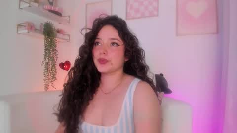 Snapshot of aurora_aaa chatting on November 3, 11:04 pm Aurora online show from November 3, 11:04 pm