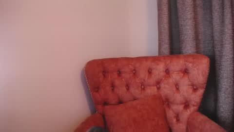 aurora_divine online show from December 19, 10:21 pm