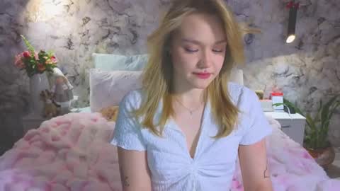 Kate online show from February 2, 2:38 pm