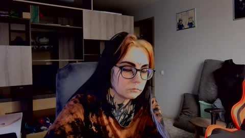Snapshot of aurora_spell chatting on September 18, 10:06 am Milana online show from September 18, 10:06 am