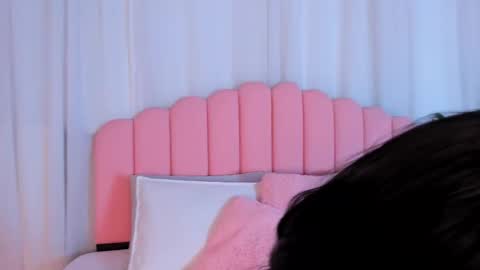 Snapshot of aurora_sweet2 chatting on September 18, 12:34 am Madison online show from September 18, 12:34 am