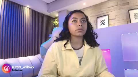 aurora_willow9 online show from November 24, 2:55 am