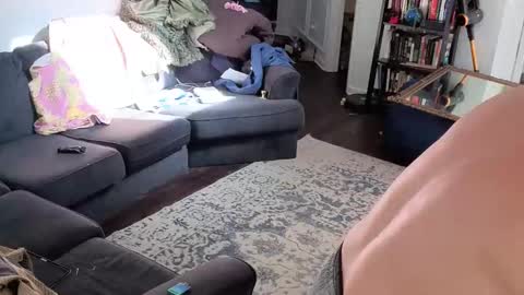 Aurora and Orion online show from October 21, 4:08 pm