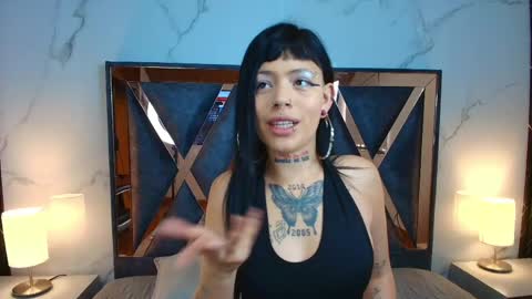 Aurora Diaz online show from May 4, 11:39 am