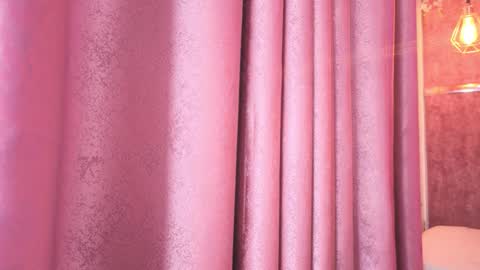 aurora online show from January 12, 6:46 pm