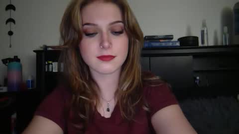 auroralightz1 online show from January 13, 4:18 am